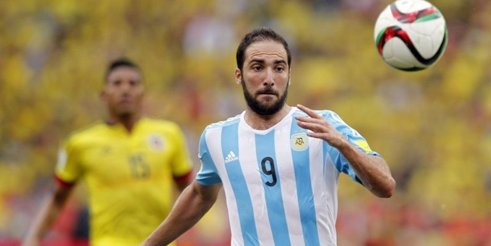 Higuain Gantung Sepatu dari Timnas Argentina